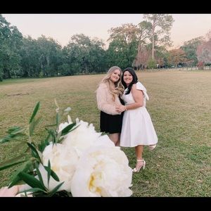 Meet your Posher, Madeline